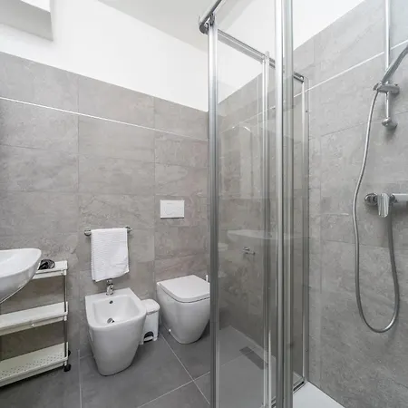 Guesthost - Comfy In Ταρβίζιο