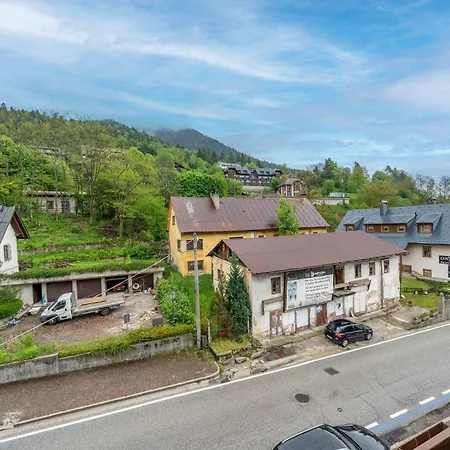 Guesthost - Comfy In