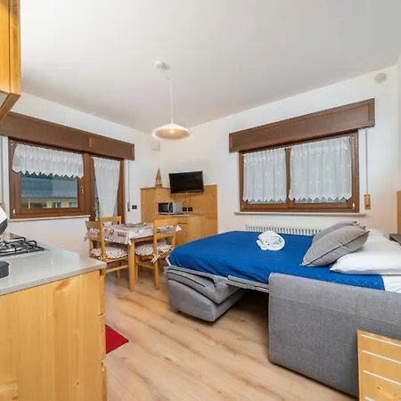 Guesthost - Comfy In Ταρβίζιο