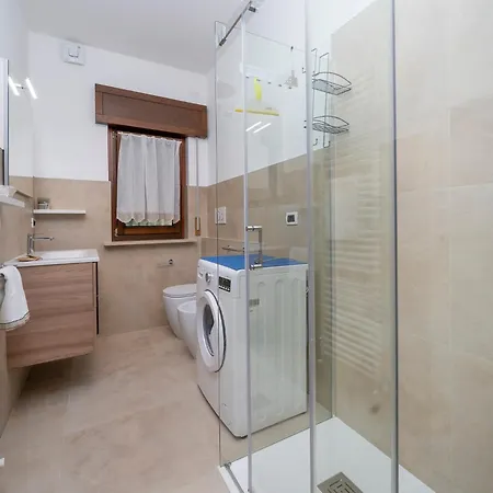 Διαμέρισμα Guesthost - Comfy In