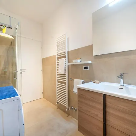 Διαμέρισμα Guesthost - Comfy In